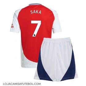 Camisa de Futebol Arsenal Bukayo Saka #7 Equipamento Principal Infantil 2024-25 Manga Curta (+ Calças curtas)